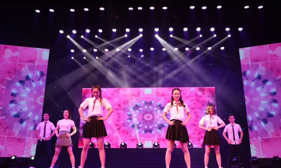 1542727759426096791.jpg 10群舞:pick me up.jpg